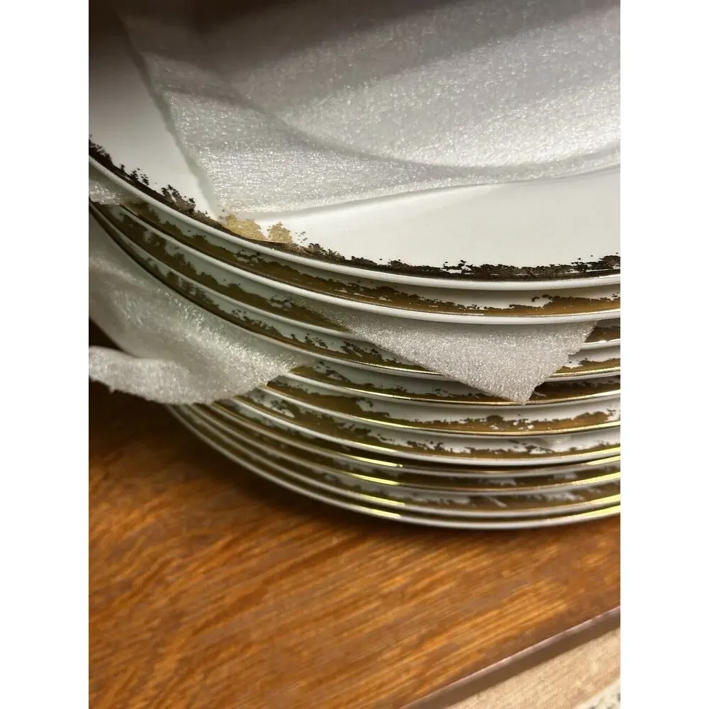 Lot of 12 The Cellar Made In Bangladesh White Dinner Plate With Gold Trim 10.25”